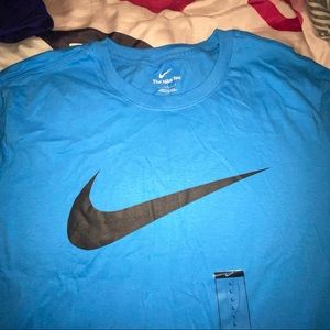 Beautiful Nike t shirt